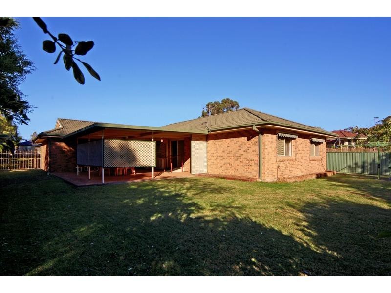 16 Robinia Way, Worrigee NSW 2540