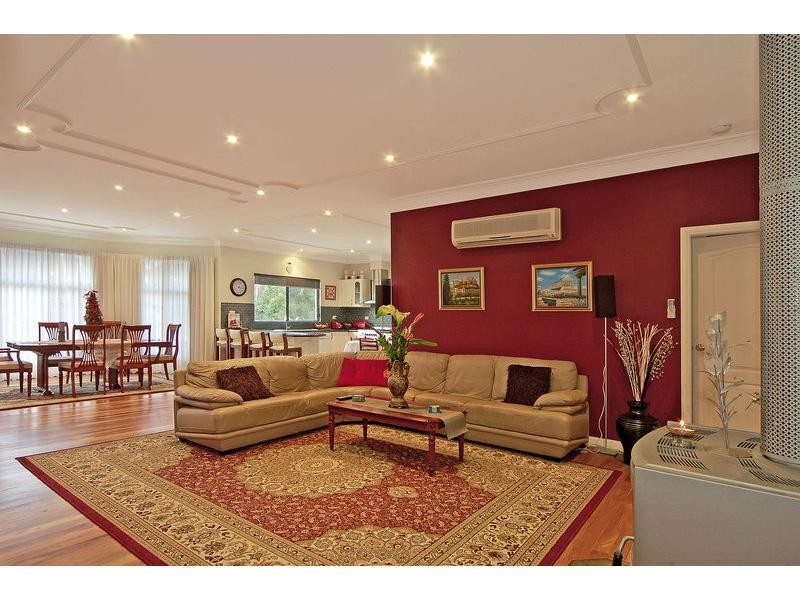 D1083 Princes Highway, Falls Creek NSW 2540