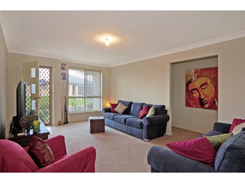 6 Riveroak Road, Worrigee NSW 2540