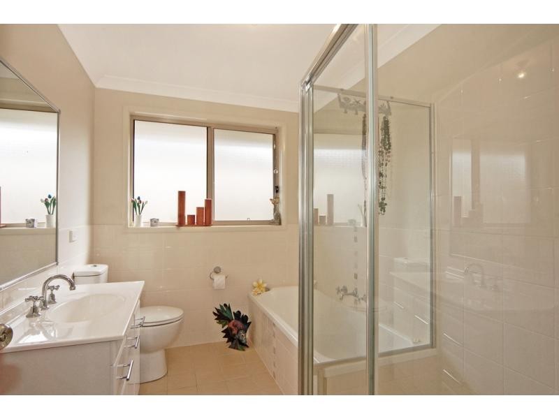 6 Riveroak Road, Worrigee NSW 2540