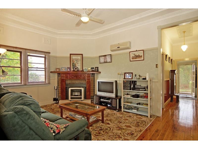 97 Shoalhaven Street, Nowra NSW 2541