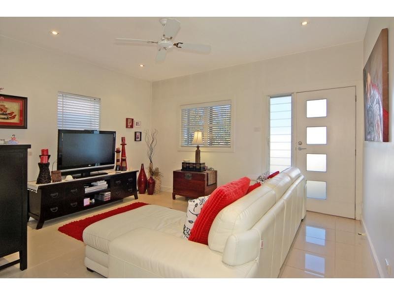 93 Bunberra Street, Bomaderry NSW 2541