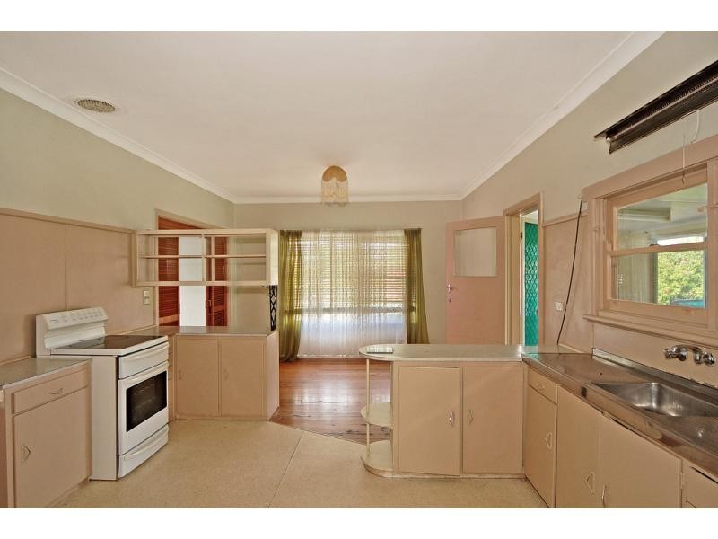 28 Greenwell Point Road, Greenwell Point NSW 2540