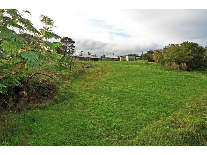 28 Greenwell Point Road, Greenwell Point NSW 2540