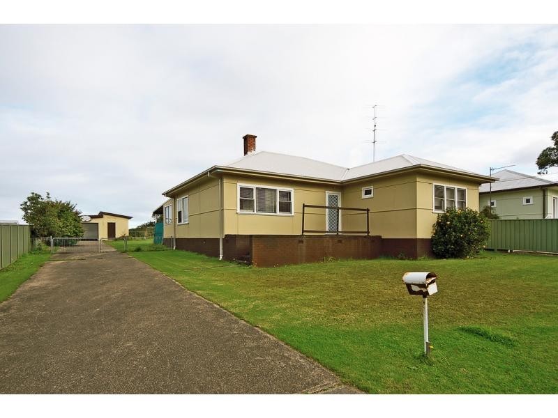 28 Greenwell Point Road, Greenwell Point NSW 2540