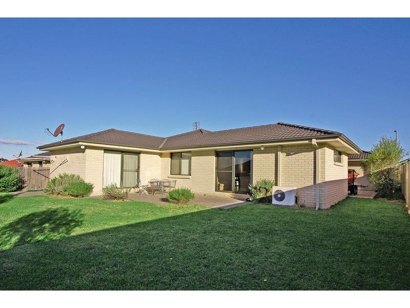 57 Sophia Road, Worrigee NSW 2540