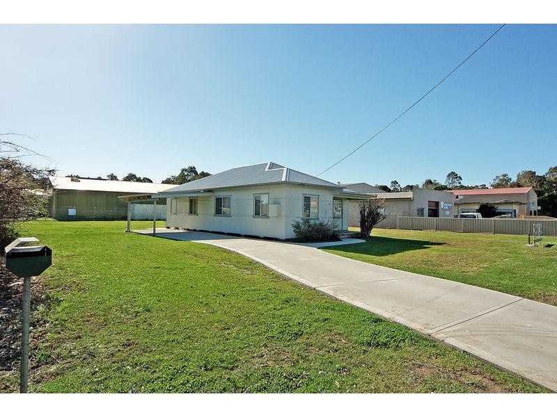 37 Quinns Lane, South Nowra NSW 2541