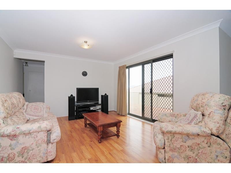 24 Warrigal Street, Nowra NSW 2541