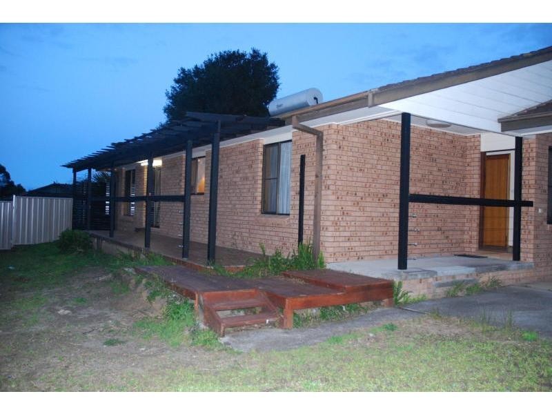 87 Lyndhurst Drive, Bomaderry NSW 2541