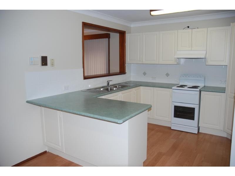 166 McKay Street, Nowra NSW 2541