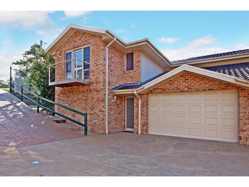 Unit 1/64 Brinawarr Street, Bomaderry NSW 2541