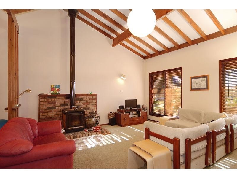 11 Wirruma Close, North Nowra NSW 2541