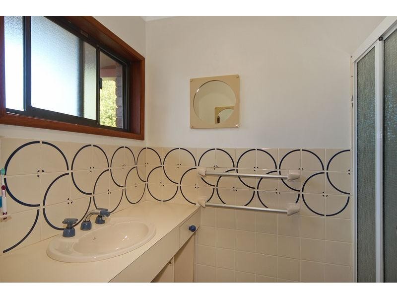 11 Wirruma Close, North Nowra NSW 2541