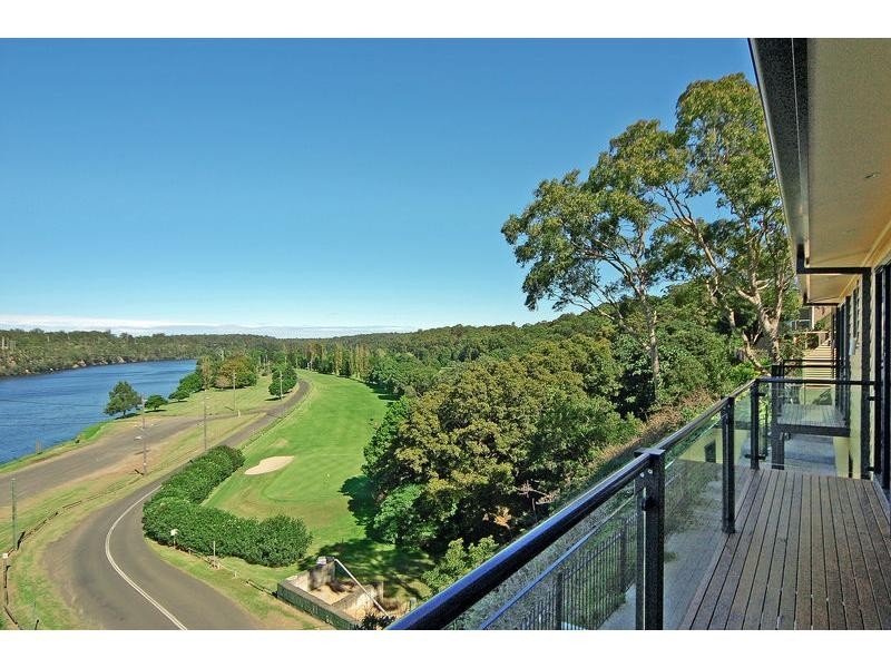 30 Illaroo Road, North Nowra NSW 2541