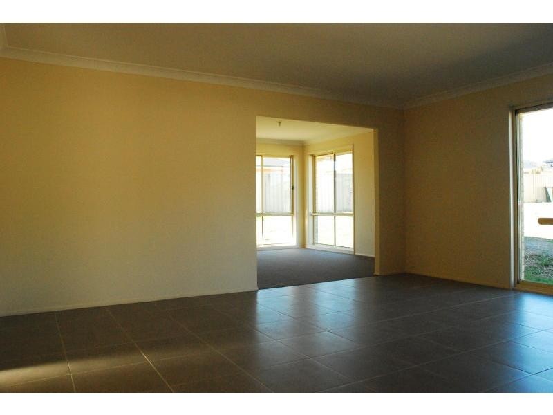 79 Bowerbird Street, South Nowra NSW 2541