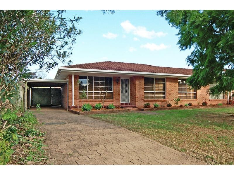 Villa 4/40 Lyndhurst Drive, Bomaderry NSW 2541