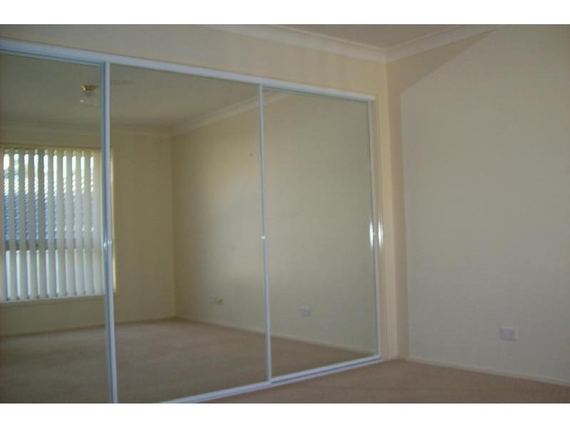 13 Magnolia Grove, Bomaderry NSW 2541