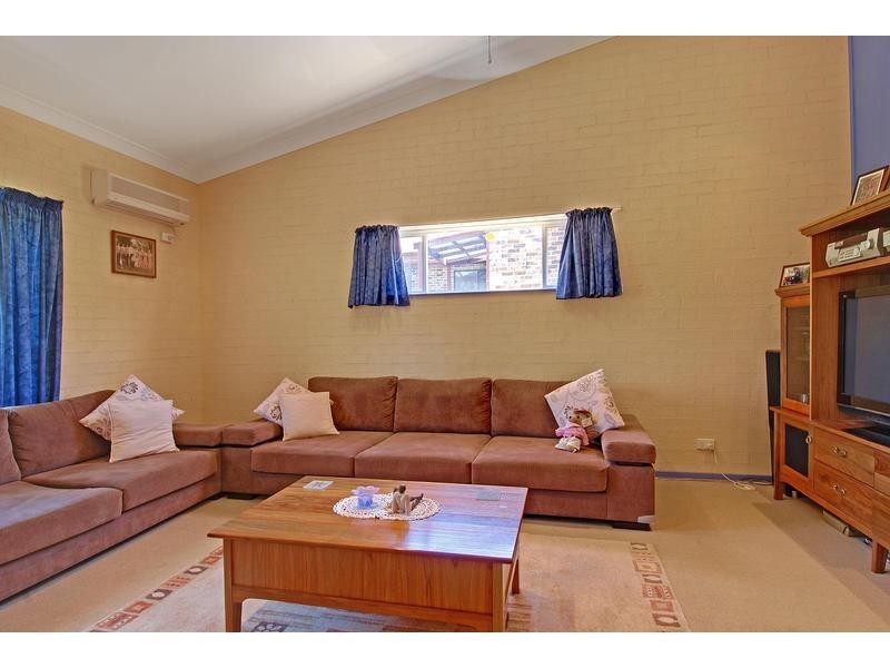 11 Binks Place, Cambewarra NSW 2540