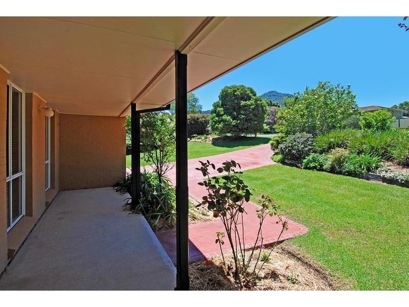 11 Binks Place, Cambewarra NSW 2540