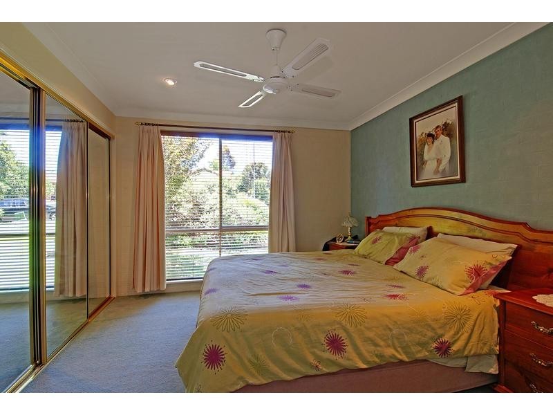 11 Binks Place, Cambewarra NSW 2540