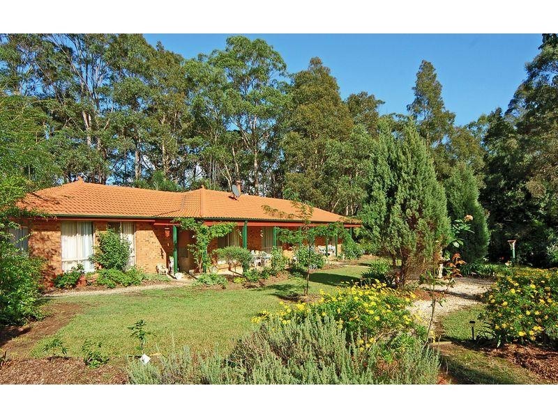 9 Tartarian Crescent, Bomaderry NSW 2541