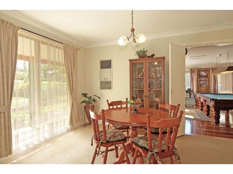 9 Tartarian Crescent, Bomaderry NSW 2541