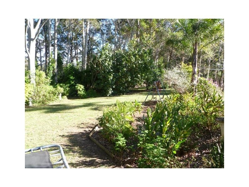 9 Tartarian Crescent, Bomaderry NSW 2541