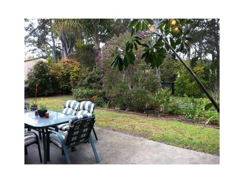9 Tartarian Crescent, Bomaderry NSW 2541