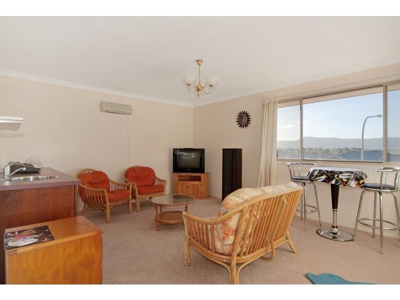 6 Junee Link, Nowra NSW 2541