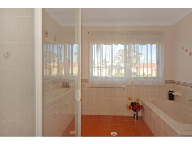 6 Junee Link, Nowra NSW 2541
