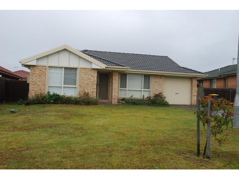 4 Eucalyptus Avenue, Worrigee NSW 2540