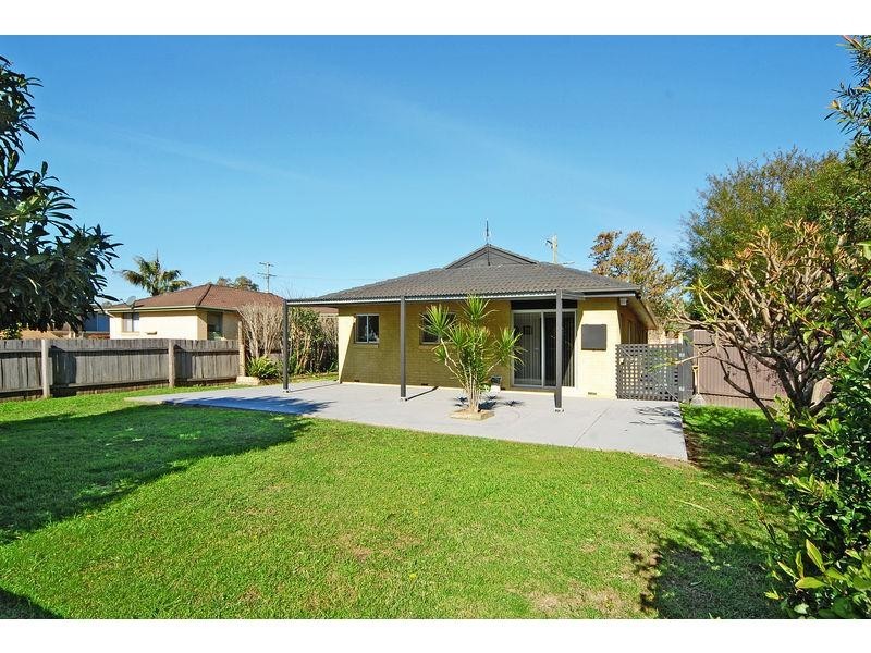 1 Page Avenue, North Nowra NSW 2541