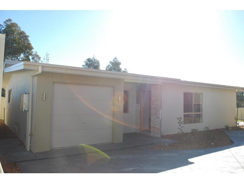 40B Carrington Park Drive, Nowra NSW 2541