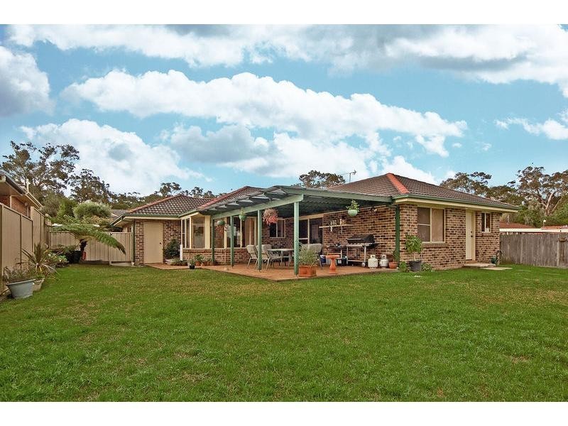 25 Lydon Crescent, West Nowra NSW 2541