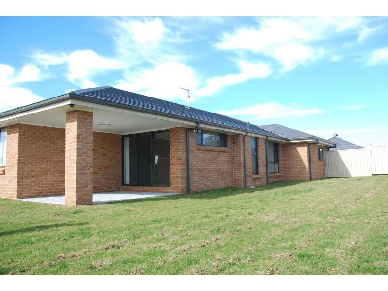 28 Riveroak Road, Worrigee NSW 2540