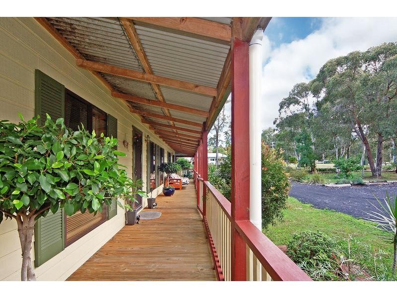 D1039 Princes Highway, Falls Creek NSW 2540