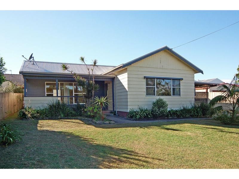 18 Hale Avenue, Nowra NSW 2541