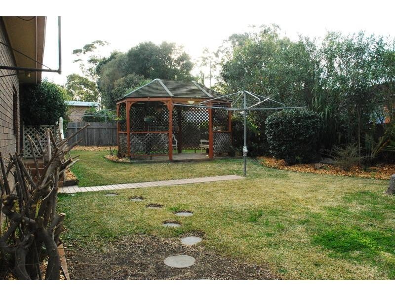4 Groudle Glen, Bomaderry NSW 2541