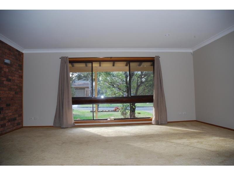 11 Ambassador Avenue, North Nowra NSW 2541