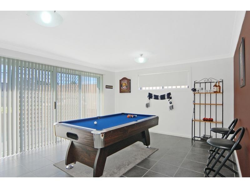 1 Jade Place, Meroo Meadow NSW 2540