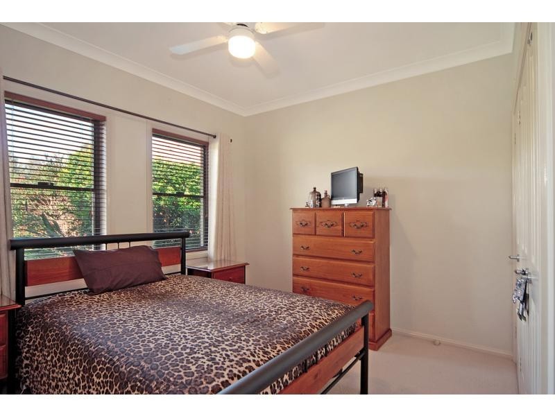 1 Magnolia Grove, Bomaderry NSW 2541