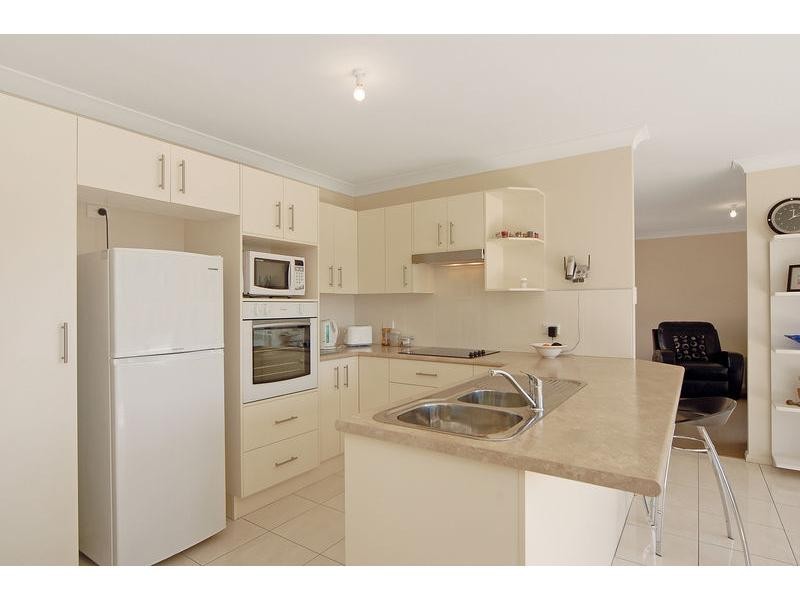 18a Blue Bell Way, Worrigee NSW 2540