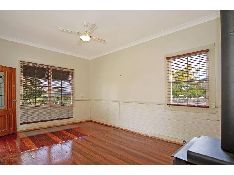143 Shoalhaven Street, Nowra NSW 2541