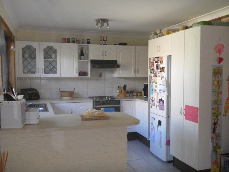 7 Chatsworth Crescent, North Nowra NSW 2541