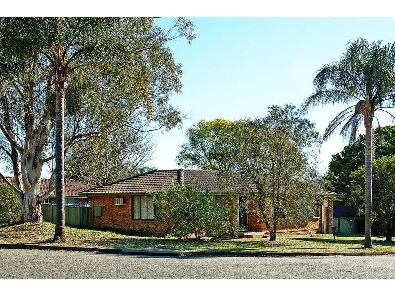8 Coconut Drive, North Nowra NSW 2541