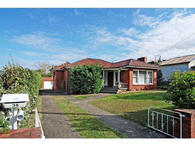 38 Plunkett Street, Nowra NSW 2541