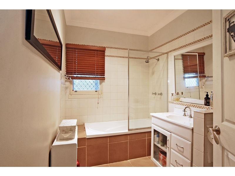 38 Plunkett Street, Nowra NSW 2541