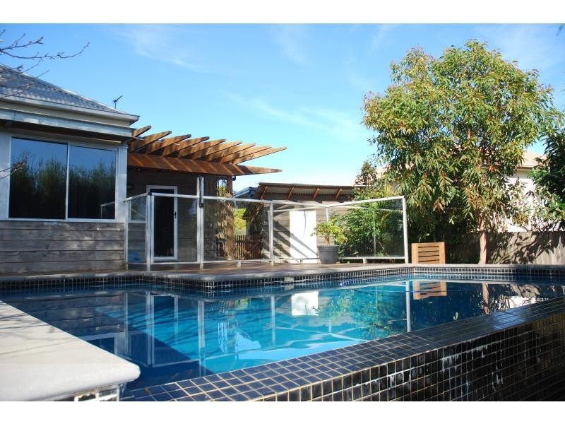 9 Jervis Street, Nowra NSW 2541