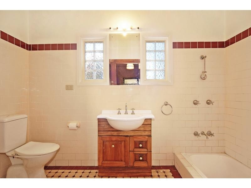 148 Kinghorne Street, Nowra NSW 2541