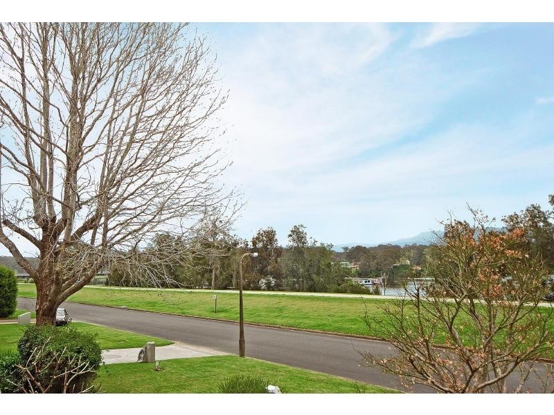 32 Riverview Road, Nowra NSW 2541